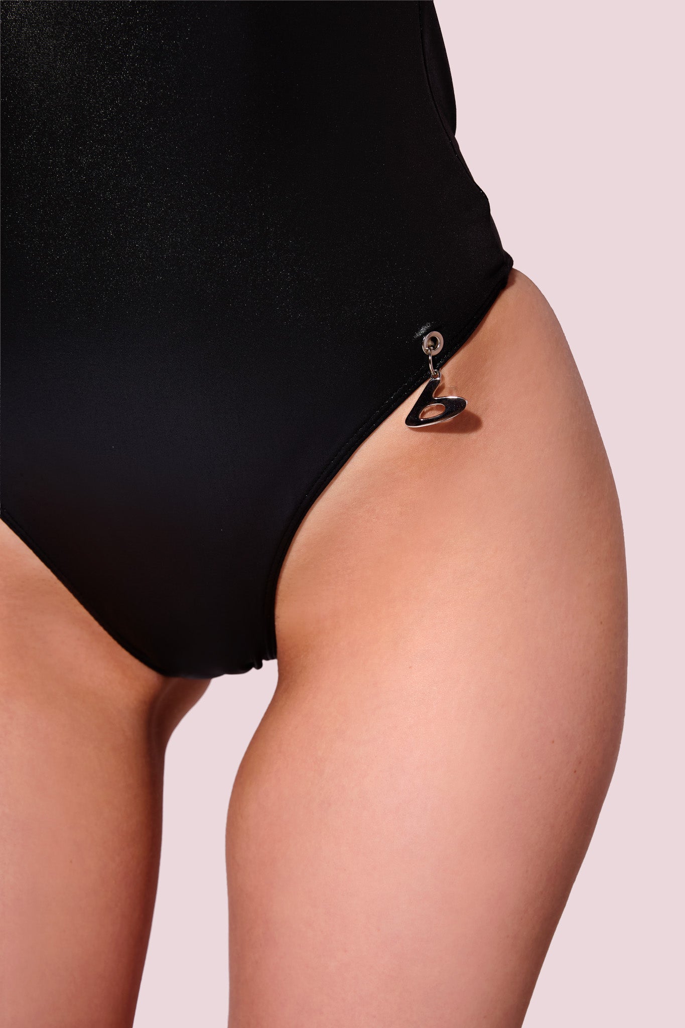 SCOOP BACK ONE PIECE (ONYX)