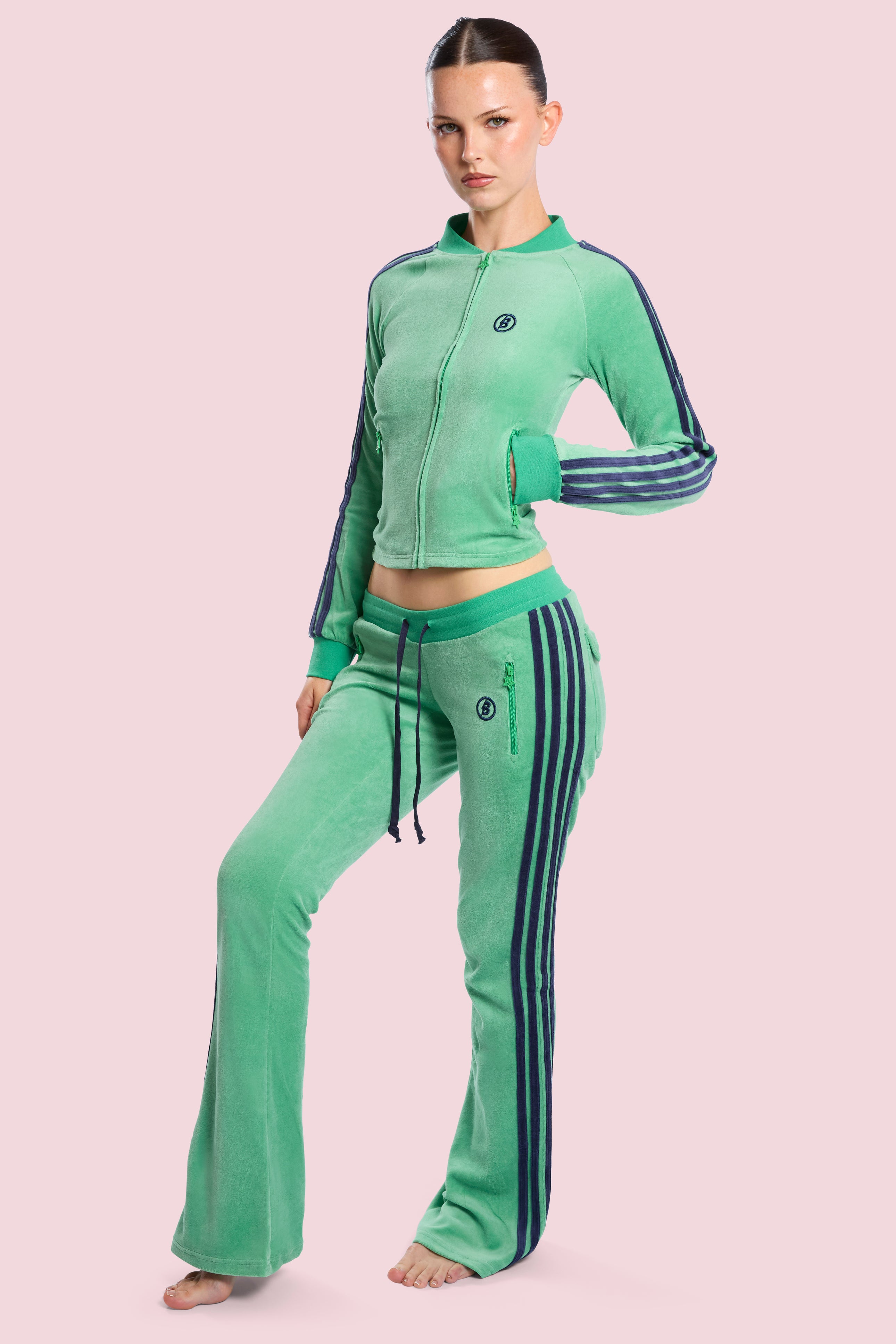 BODY VELOUR TRACK PANTS (CLOVER GREEN)