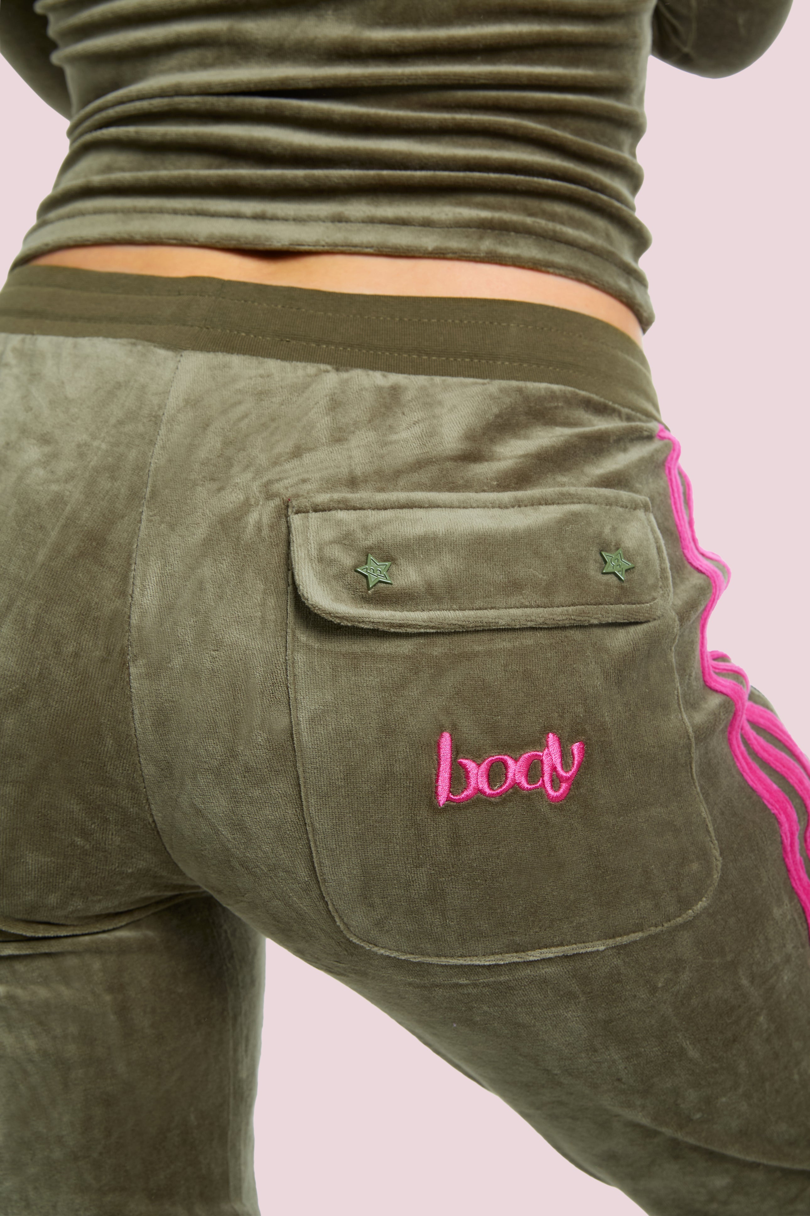 BODY VELOUR TRACK PANTS (OLIVE)
