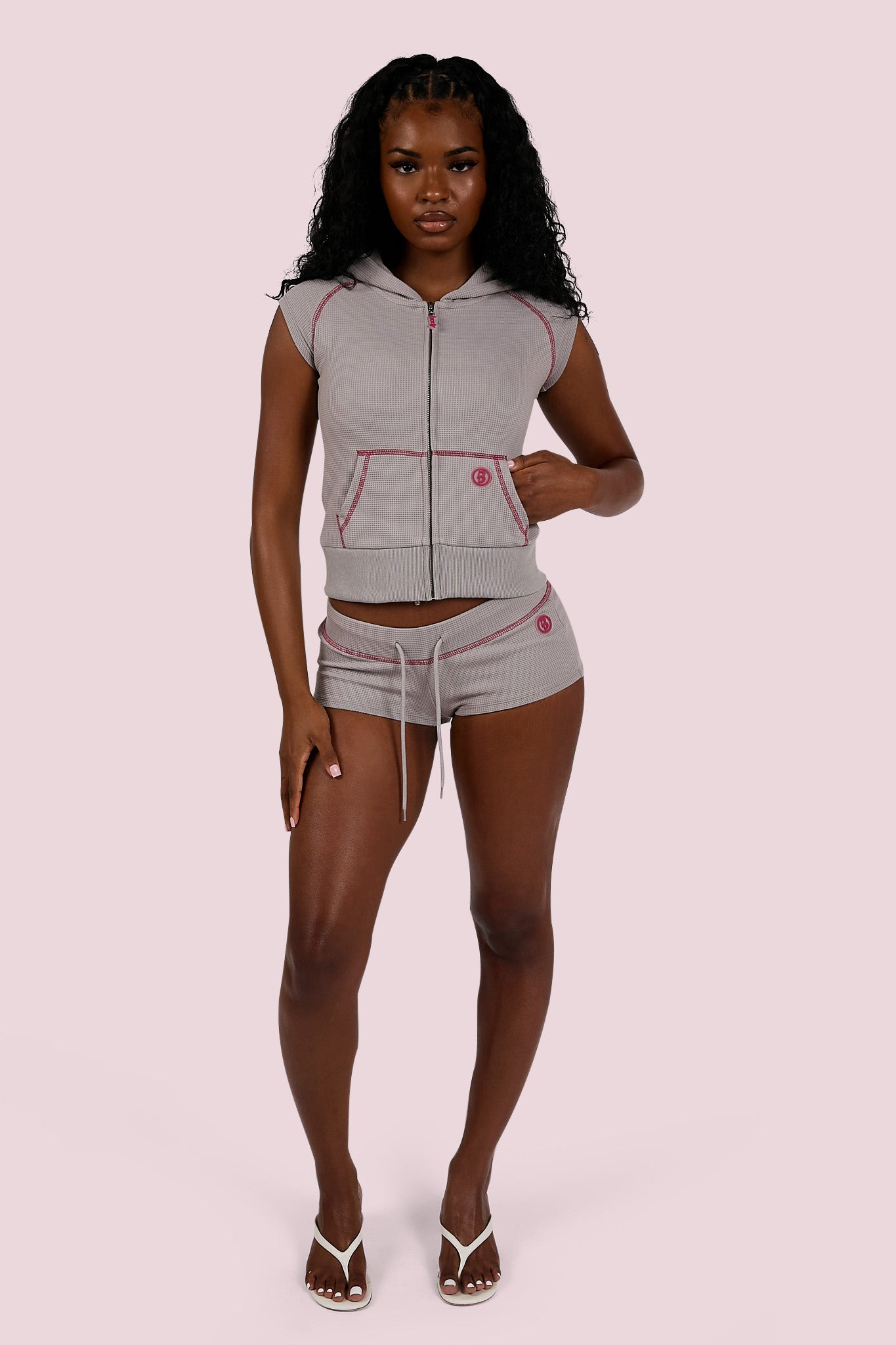 WAFFLE KNIT SLEEVELESS ZIP HOODIE (HEATHER GREY/PINK)
