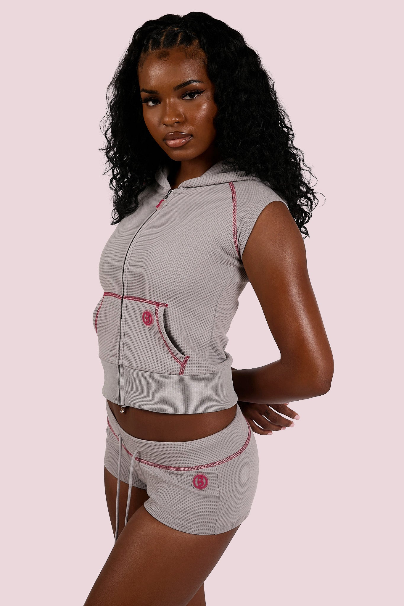 WAFFLE KNIT SLEEVELESS ZIP HOODIE (HEATHER GREY/PINK)
