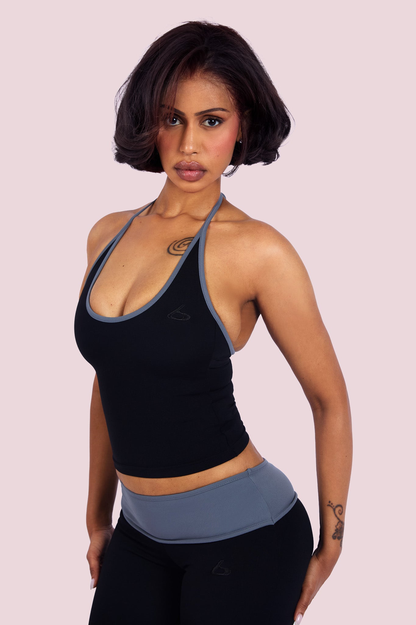 YOGA 2.0 TWO-TONE TANK TOP (BLACK LICORICE)