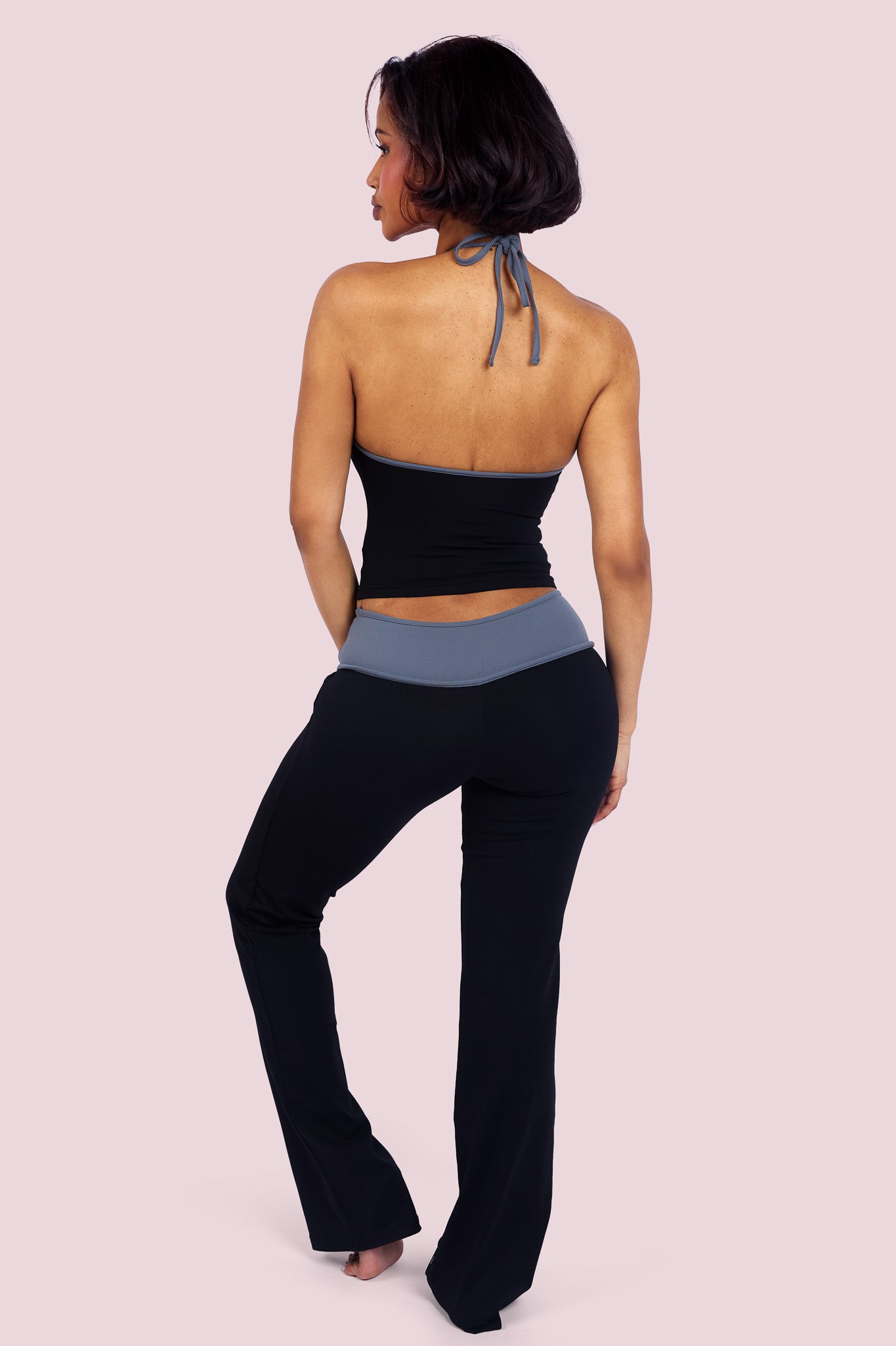 YOGA 2.0 TWO-TONE TANK TOP (BLACK LICORICE)