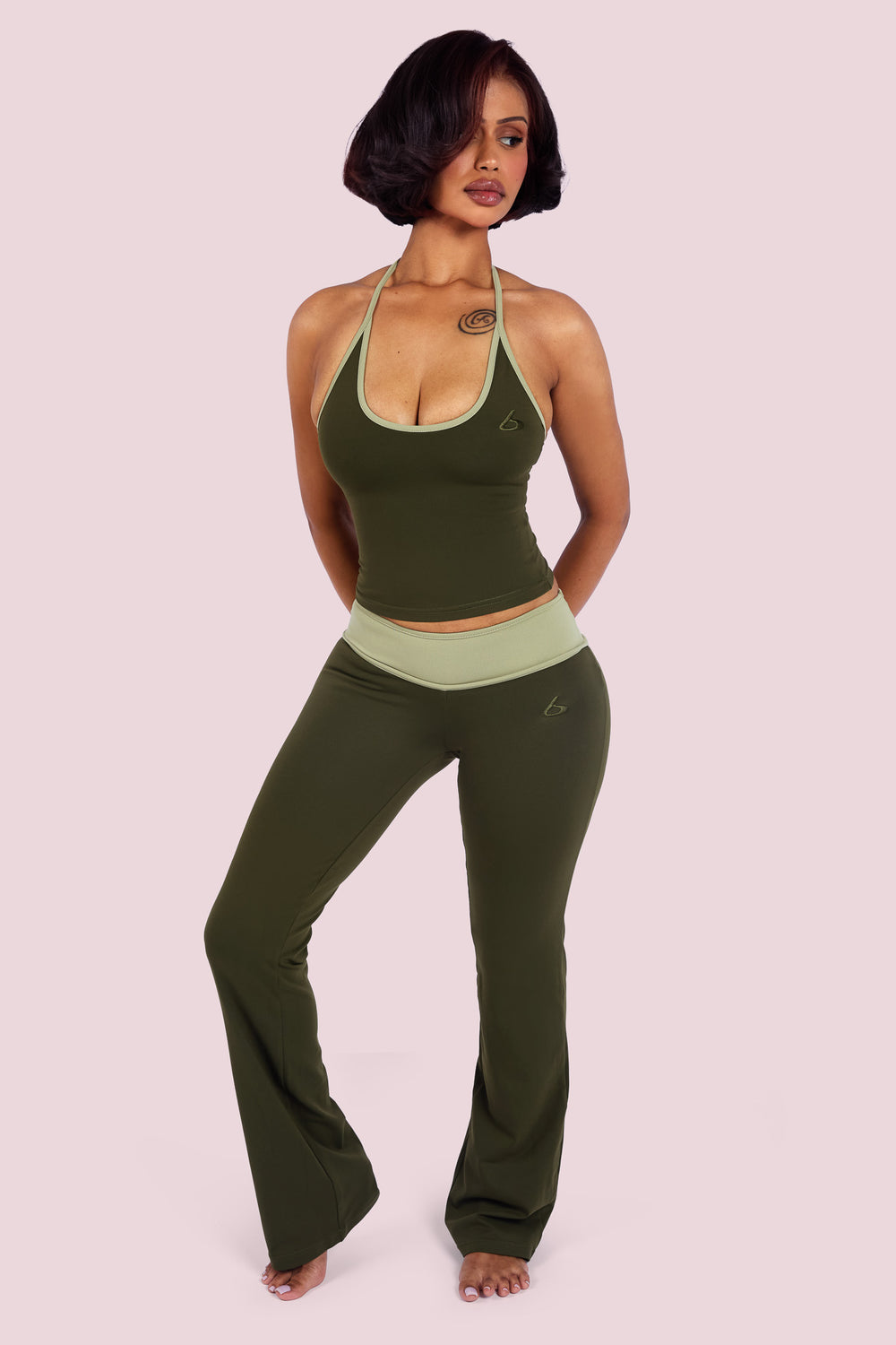 YOGA 2.0 TWO-TONE TANK TOP (GREEN APPLE)
