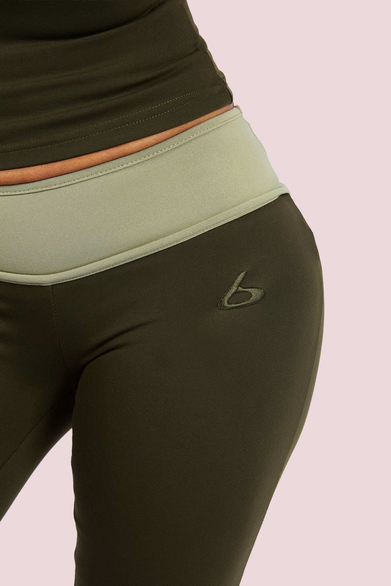YOGA 2.0 TWO-TONE PANTS (GREEN APPLE)