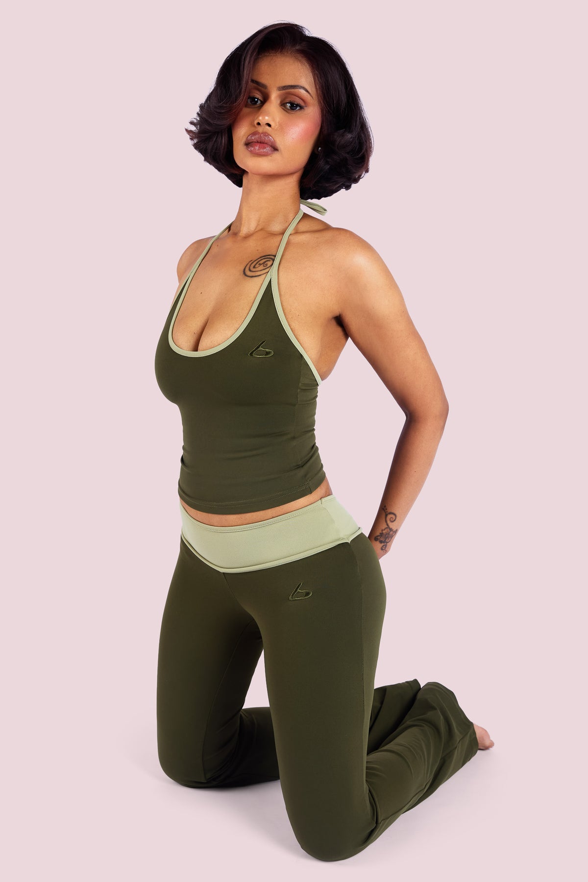YOGA 2.0 TWO-TONE TANK TOP (GREEN APPLE)