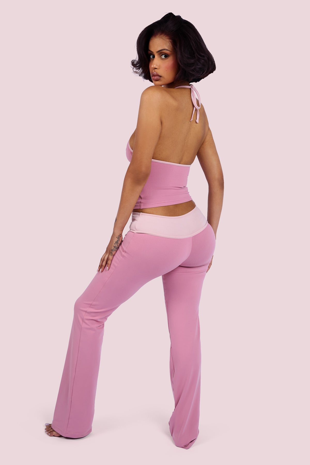 YOGA 2.0 TWO-TONE TANK TOP (BUBBLEGUM)