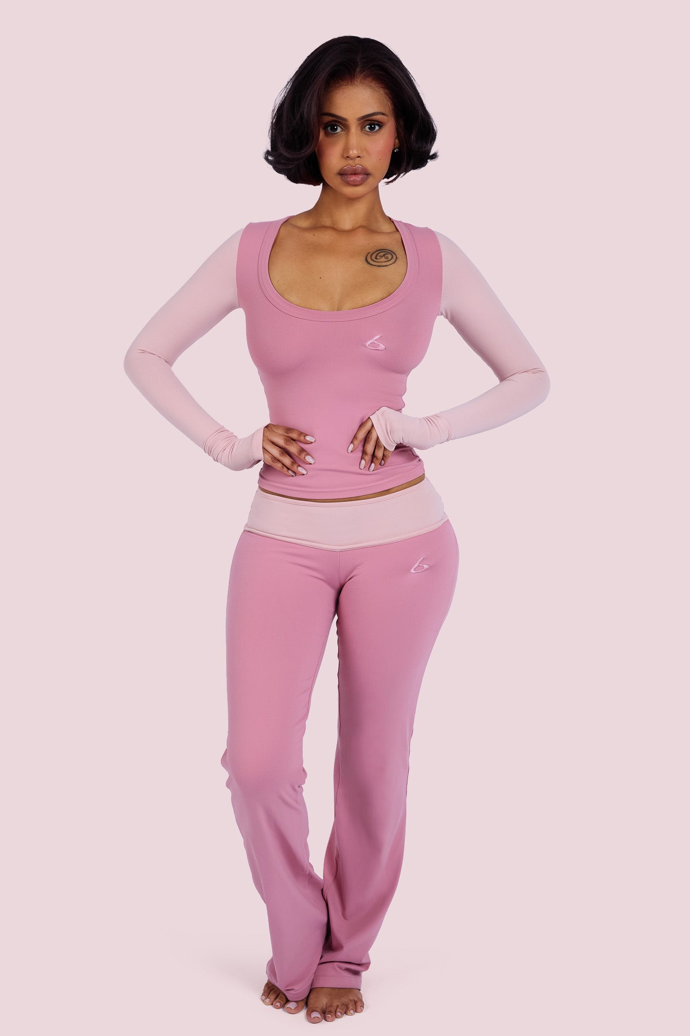 YOGA 2.0 TWO-TONE LONG SLEEVE TOP (BUBBLEGUM)