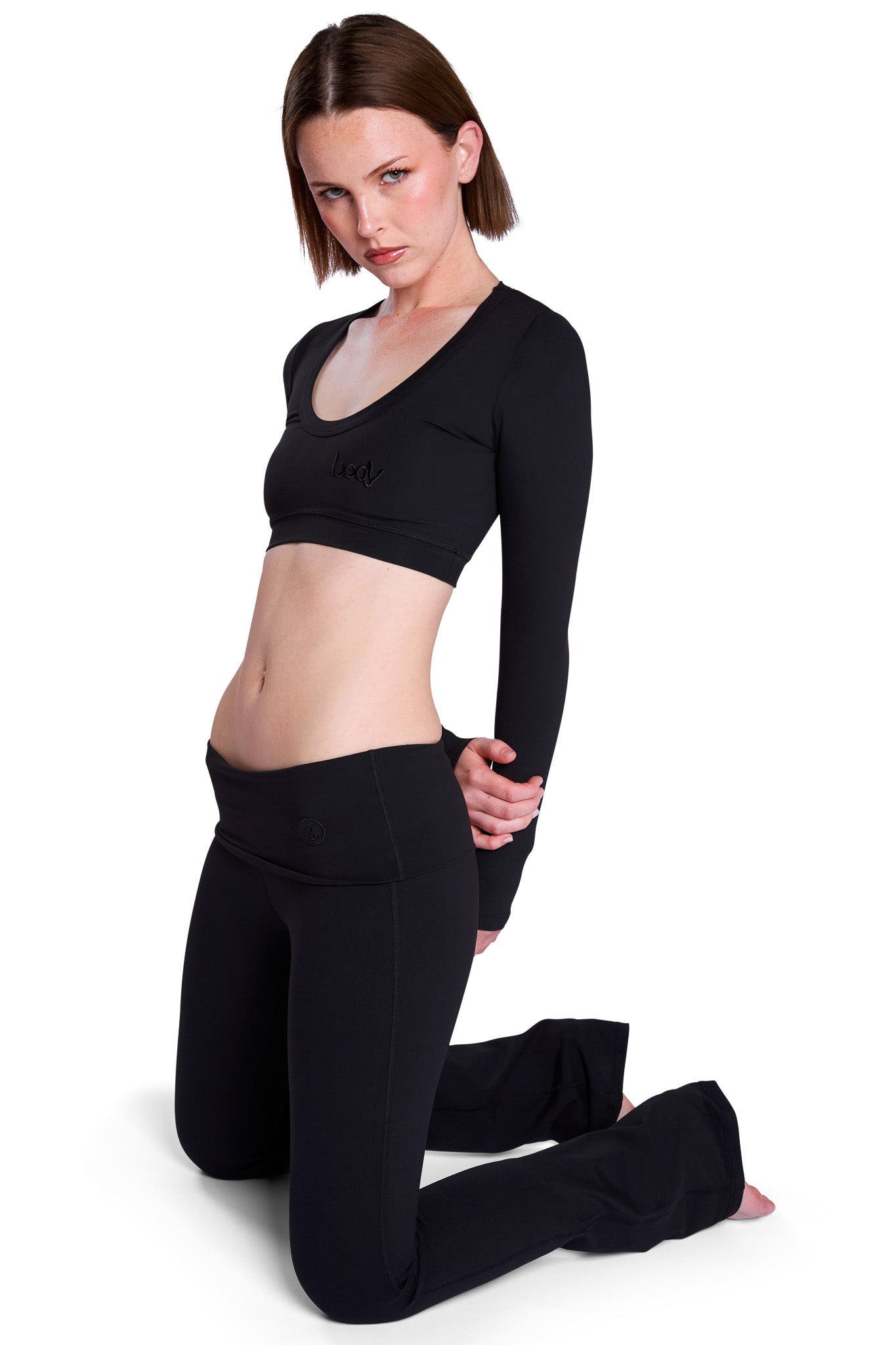 YOGA LONG SLEEVE CROP TOP (MIDNIGHT BLACK)